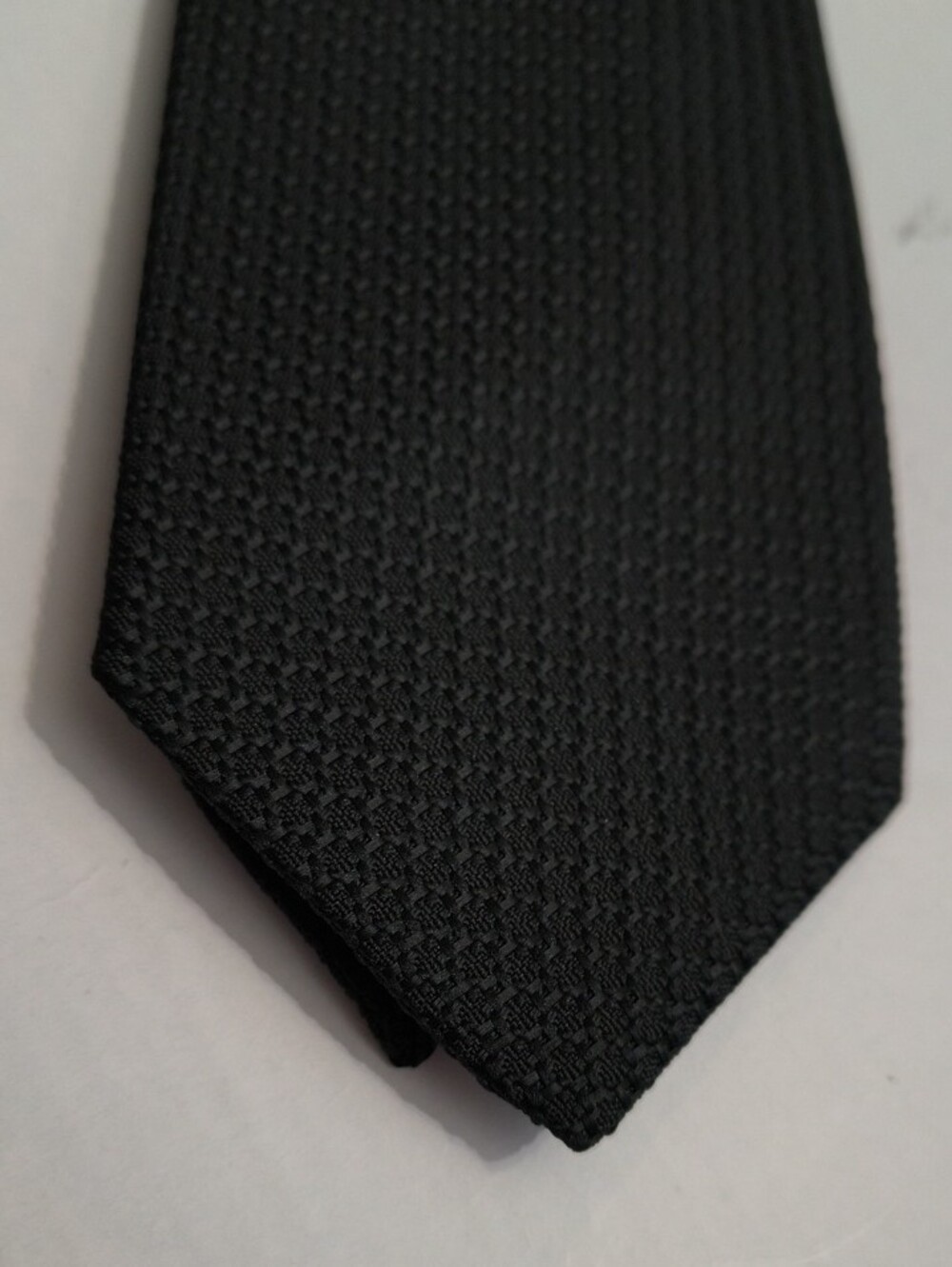 Carter Holmes Classic Black Knit Men's Tie - Picture 3 of 6
